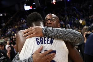 我不是锡伯杜！迈克-布朗：赛季很长 不想球员在最后被耗尽