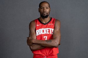 TA对联盟各队小前锋位置深度排名：火箭第1 绿军第2 湖人第17