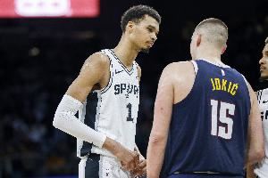 TA对联盟各队中锋位置深度排名：掘金马刺前二 绿军垫底