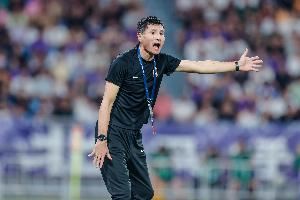  媒体人：足协敢不敢给邵佳一八年时间，带两世界杯周期一定能出线