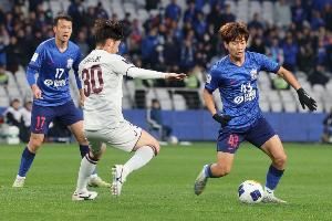  记者：杨皓宇打入金子般进球，助山东U20队有惊无险地成功晋级