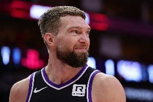  状态堪忧！小萨博尼斯9中4拿到12分5板2助2断 正负值-38