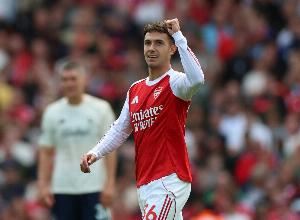  老师：苏维门迪能够预判对手动作 曾告诫他进一线队是万里挑一